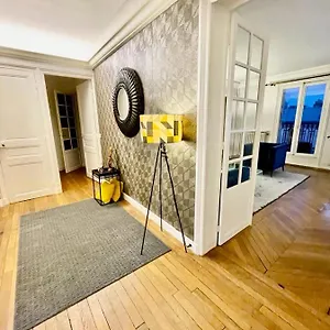  Appartement Luxe, Vue Tour Eiffel Ac 5 Ou 6 P